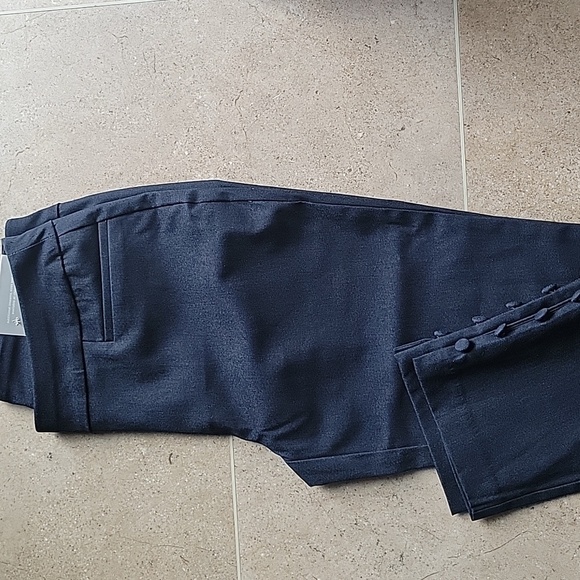 NEW! CHICO'S So Slimming Bridgitte Button Hem Ankle Pull On Pants. - Picture 6 of 12